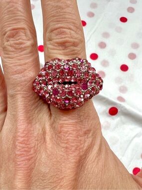 Bath & Body Works Pink Crystal Lip Statement Ring bath and body works limited